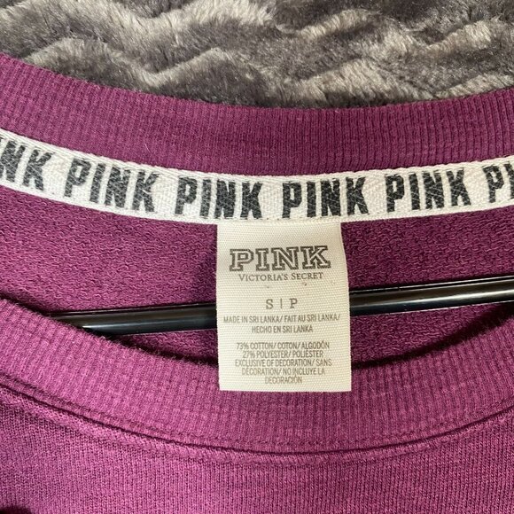 Victorias Secret Pink Love Pink Long Sleeve Crewneck purple shirt, Womens sz S/P - Picture 3 of 7